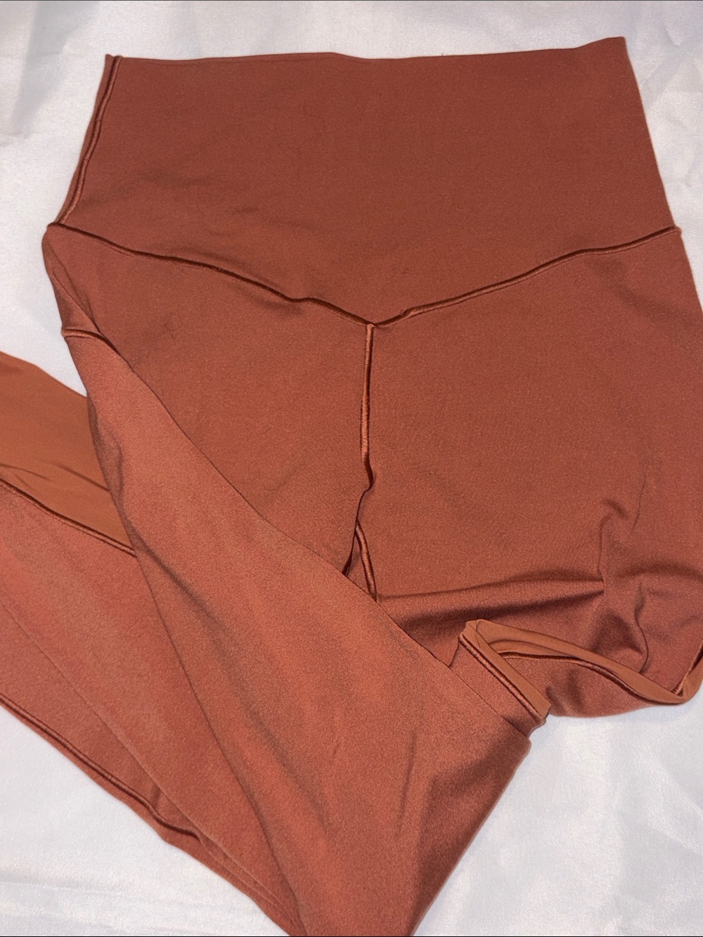 Aerie offline Rust-Colored High-Waist Leggings w mesh bottom leg size Small